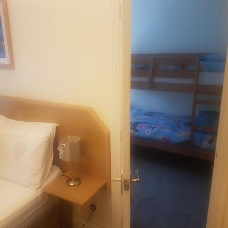 The Trelinda Guest House نيوكويي المظهر الخارجي الصورة